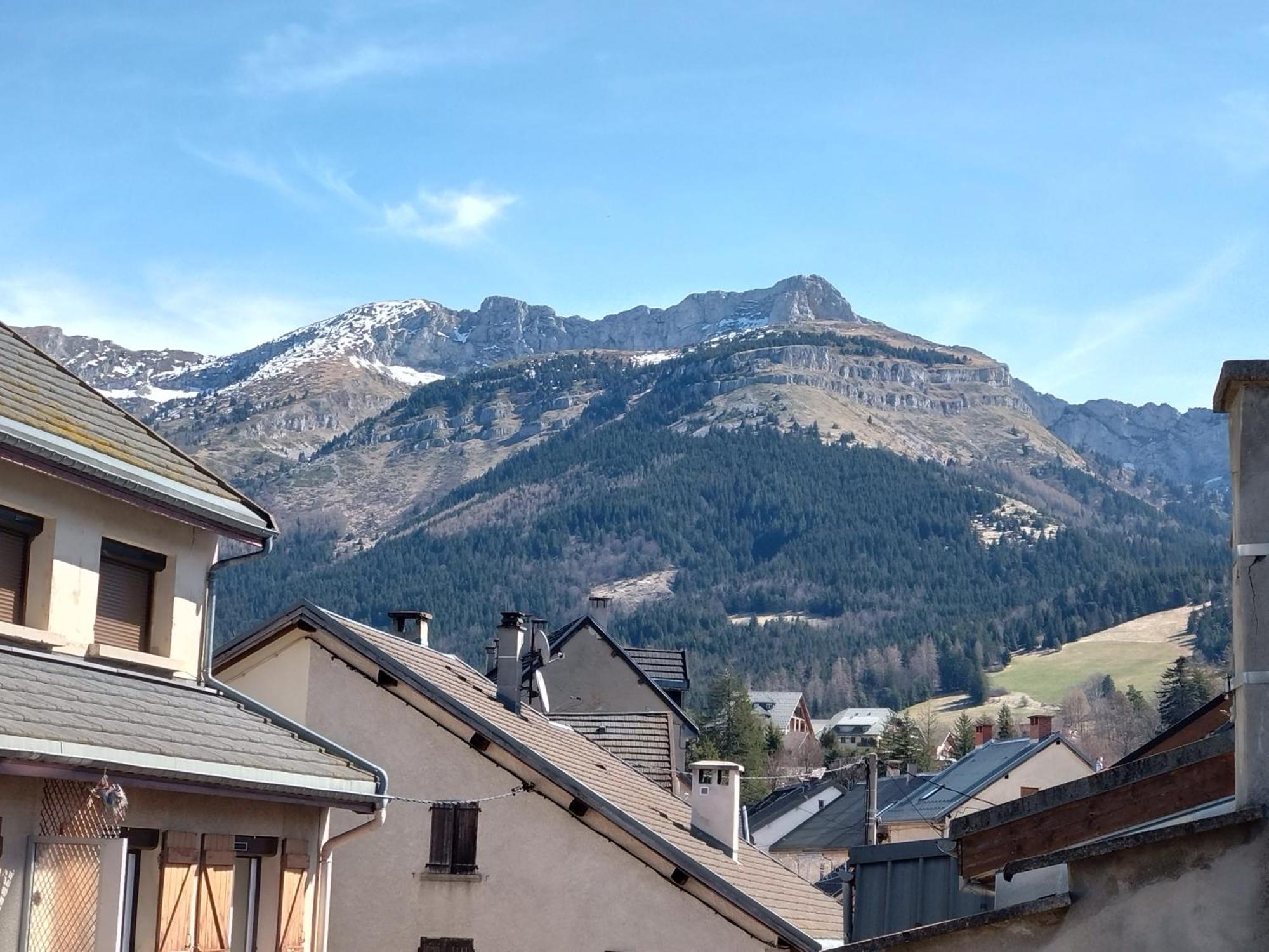 Grande Maison De Ville Renovee,Au Coeur Du Village Villard-de-Lans Luaran gambar